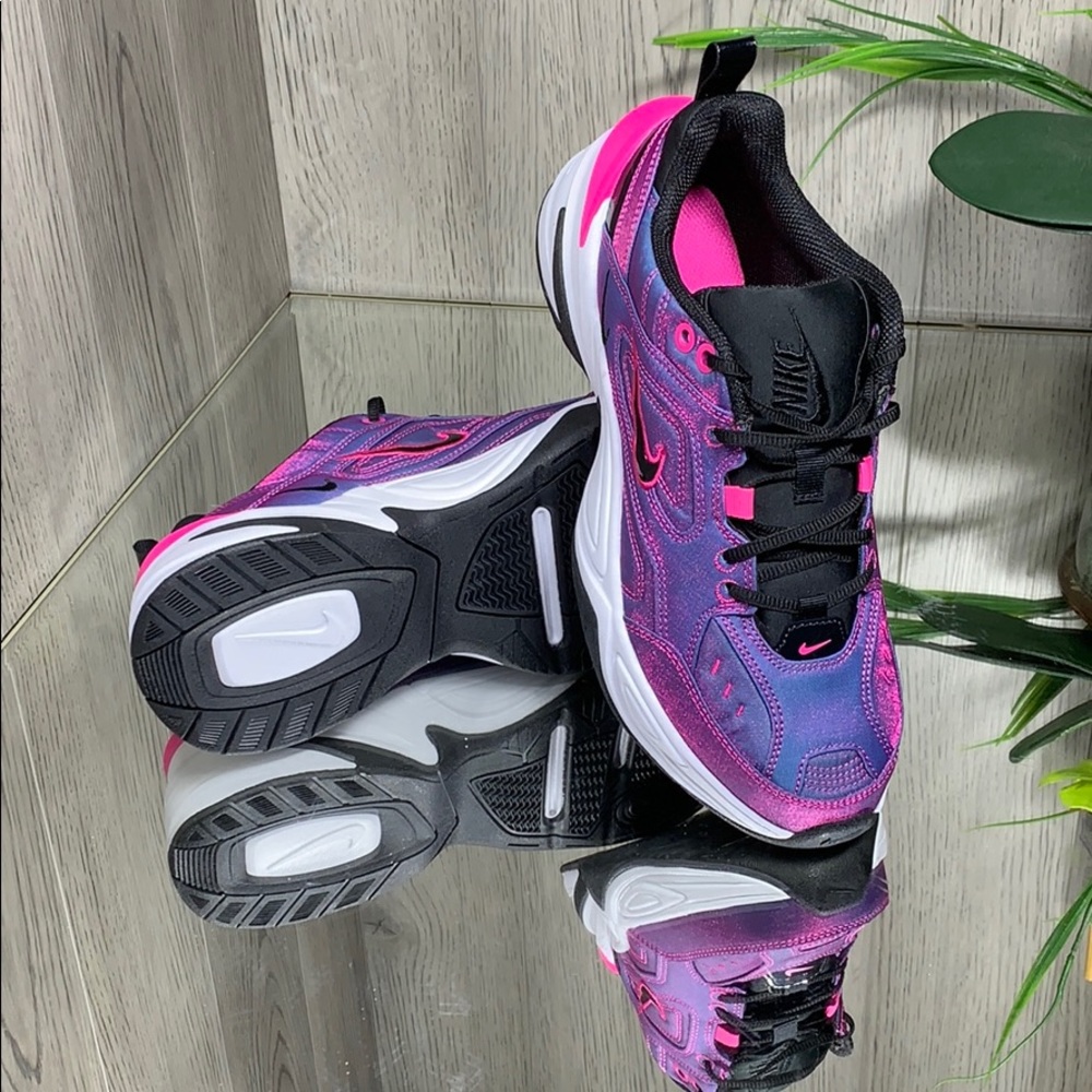 ❤️ WMNS NIKE M2K Tekno Laser Fuchsia Purple - Picture 8 of 8